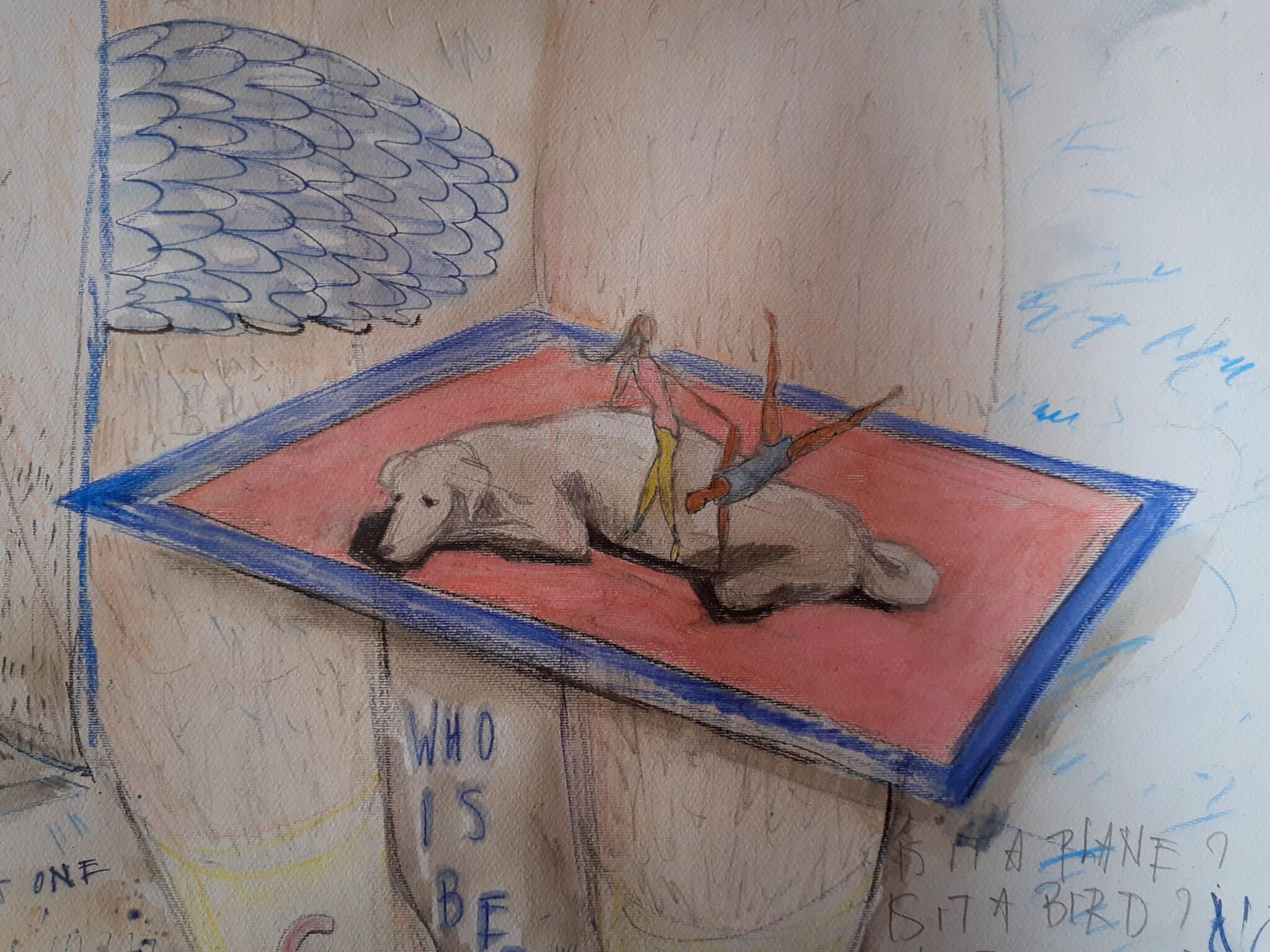 Sketch of dancers moving on a reclining dog figure placed on a red rug. Skisse av dansere som beveger seg på en liggende hundefigur på et rødt teppe.